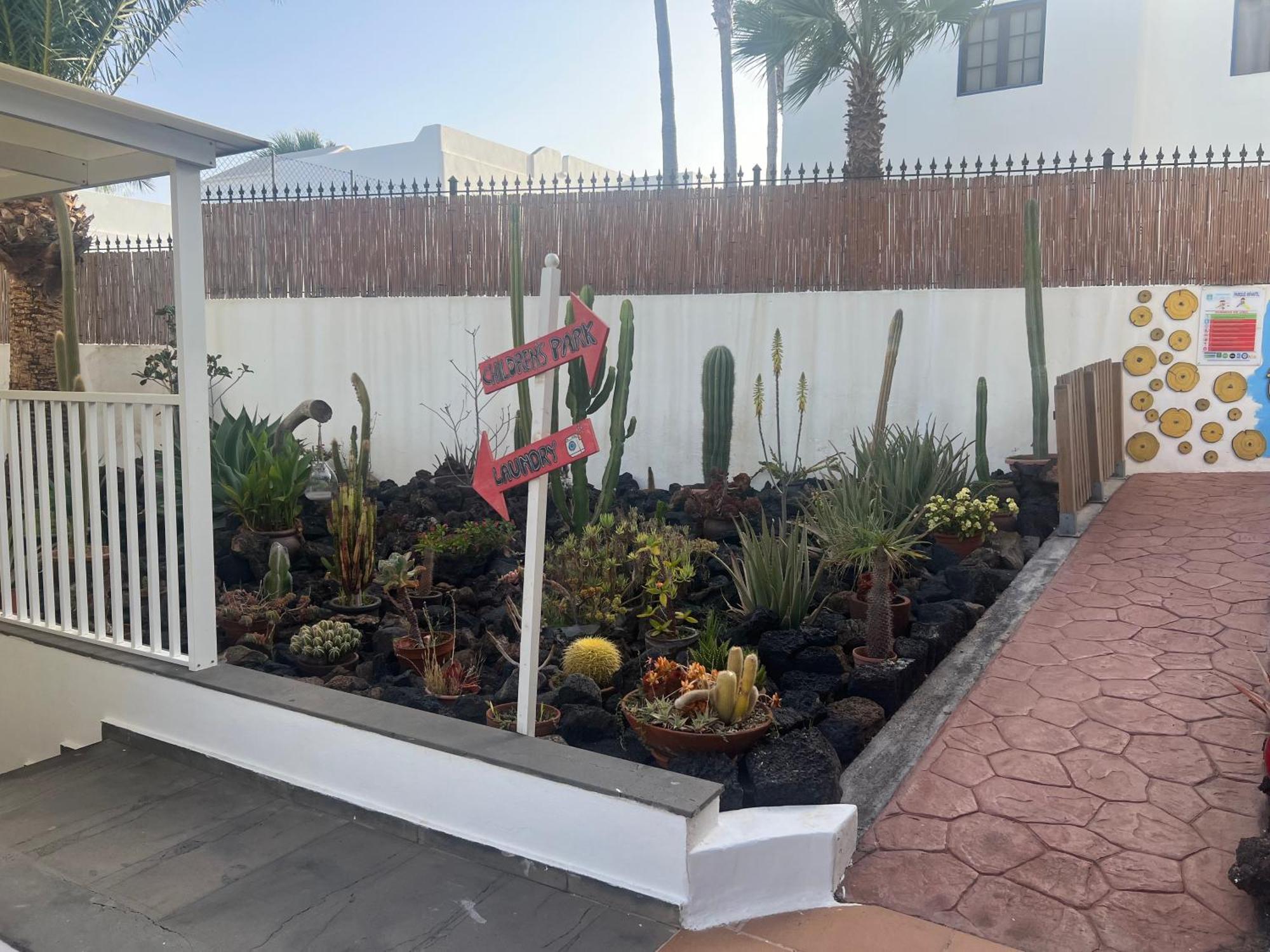 Apartamentos Acuario Sol Puerto del Carmen  Eksteriør billede