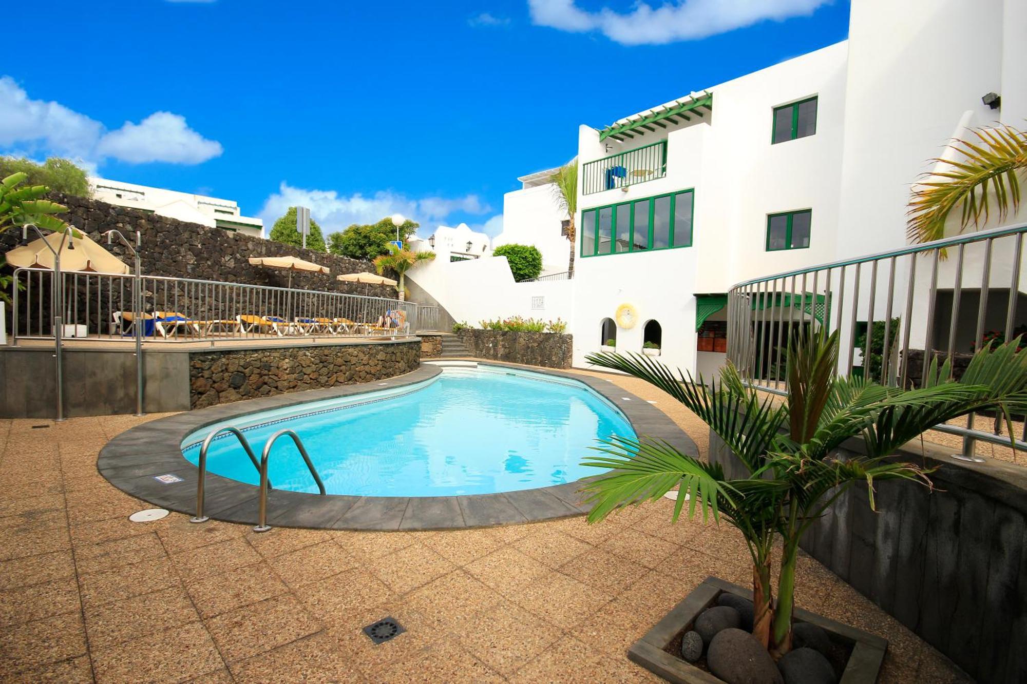 Apartamentos Acuario Sol Puerto del Carmen  Eksteriør billede